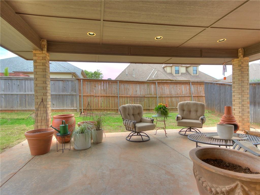 7700 NW 136th Terrace