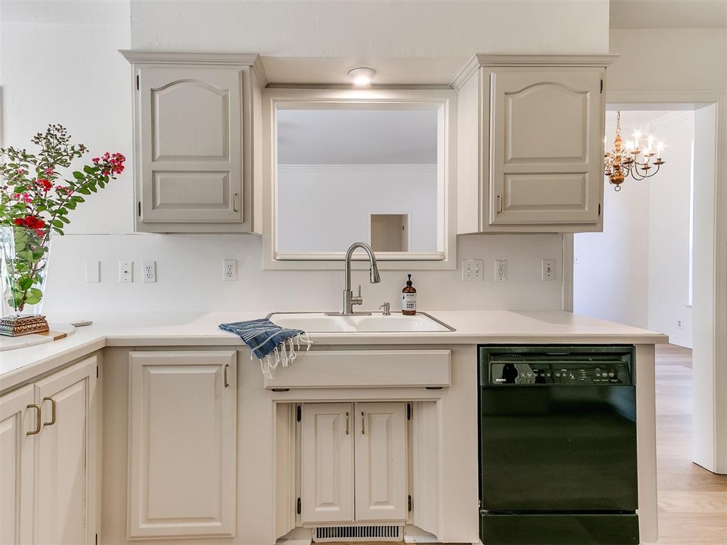 11905 Sundance Mountain Road