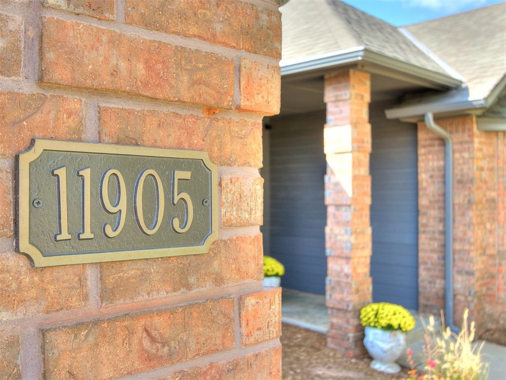 11905 Sundance Mountain Road