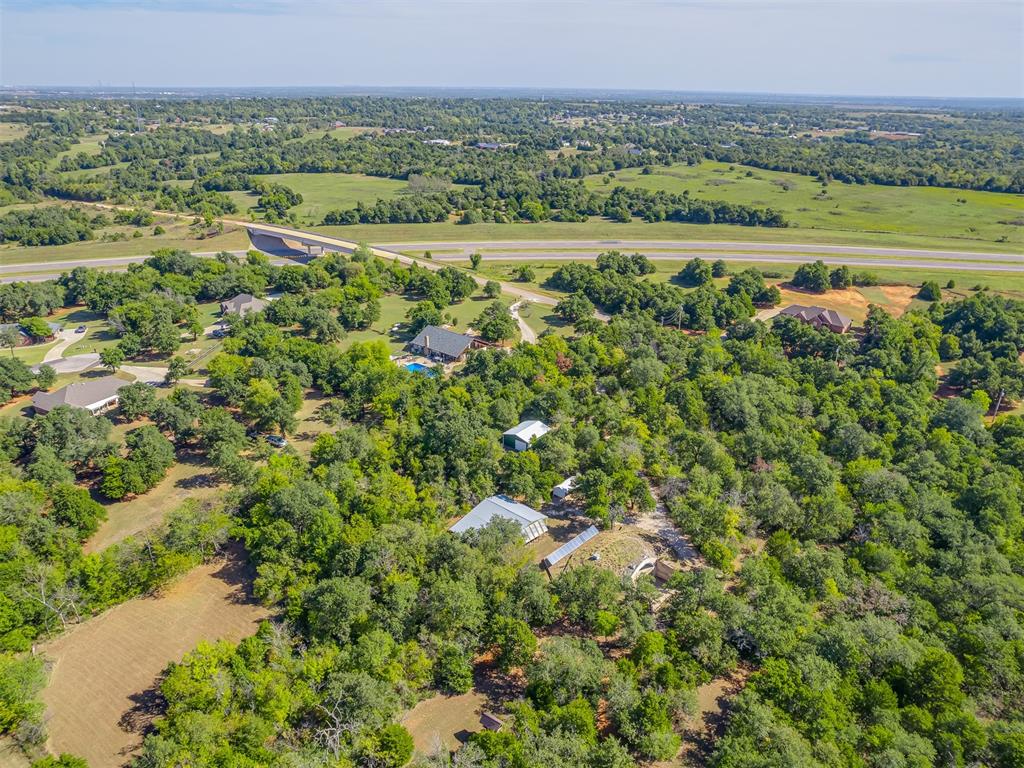 7401 N Rockwell Avenue