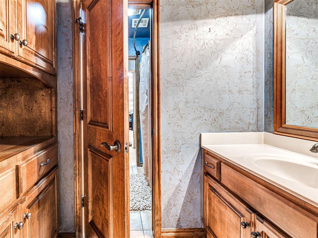 12101 Nandina Circle