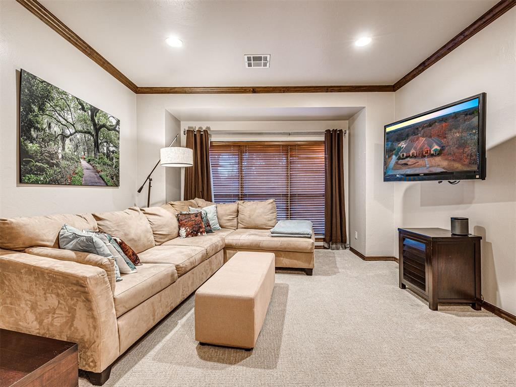 12101 Nandina Circle