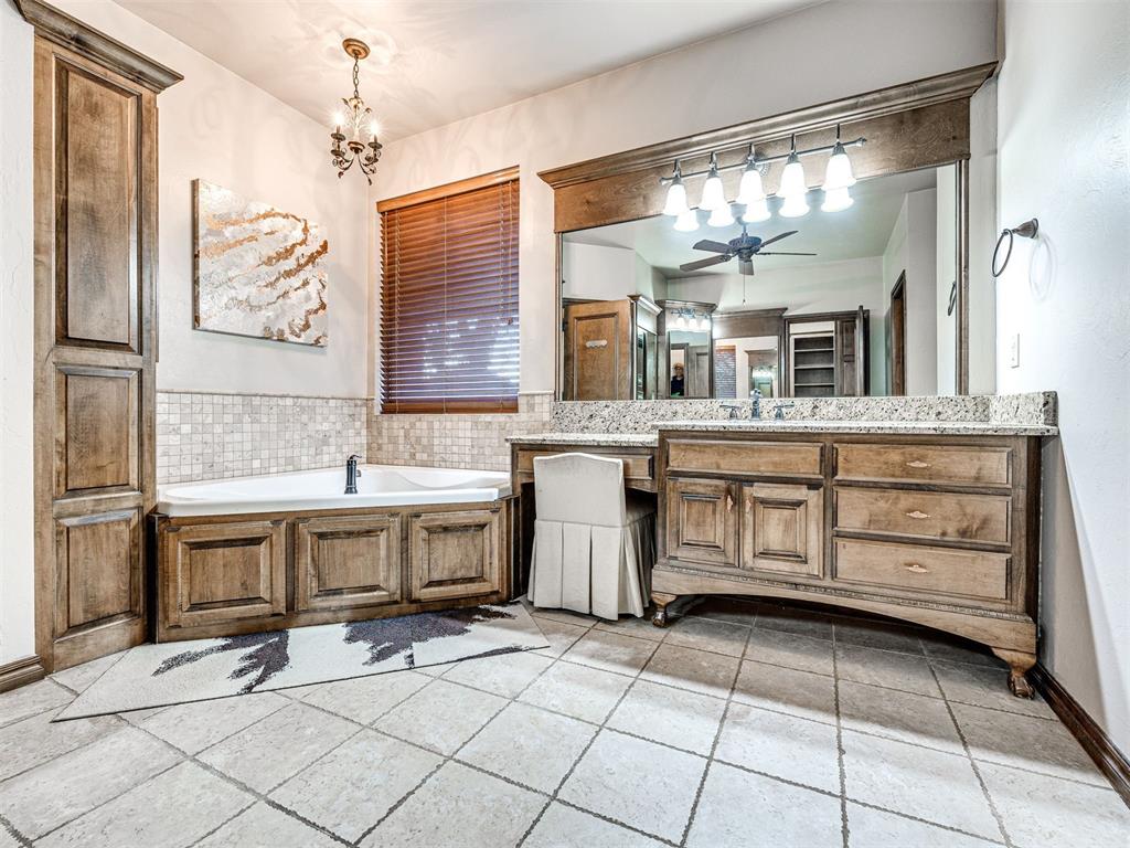 12101 Nandina Circle