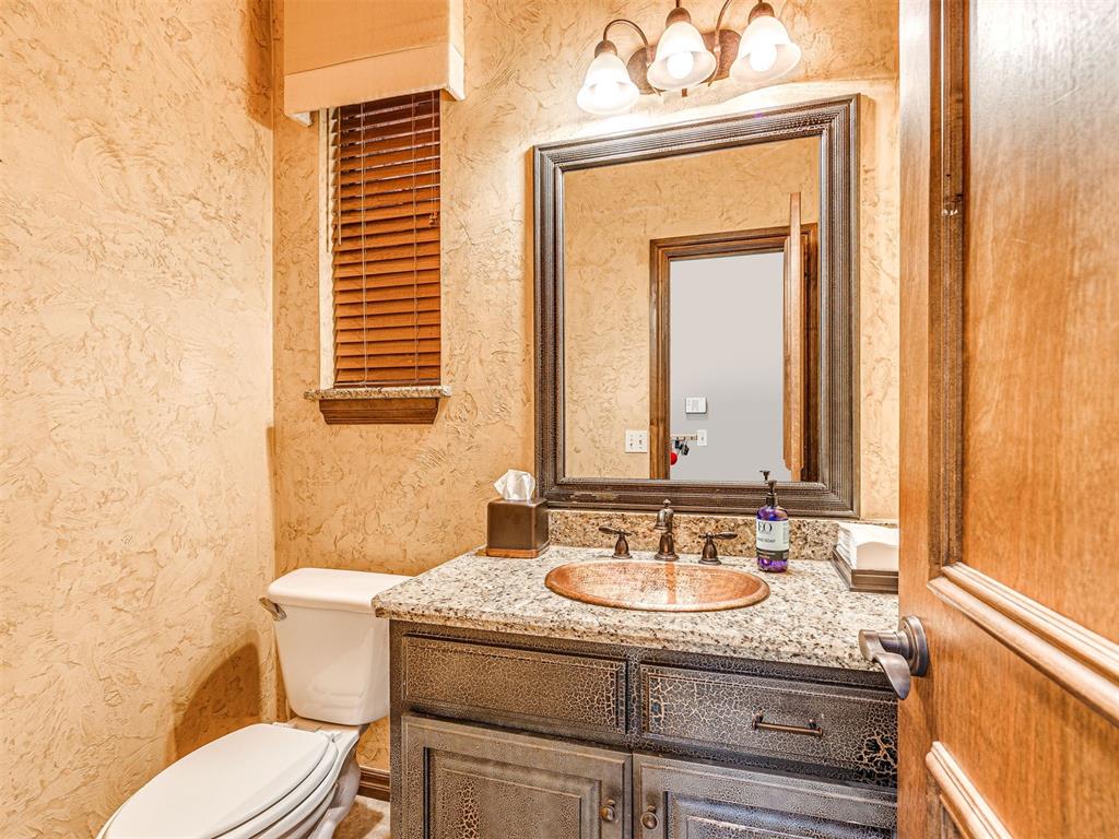 12101 Nandina Circle