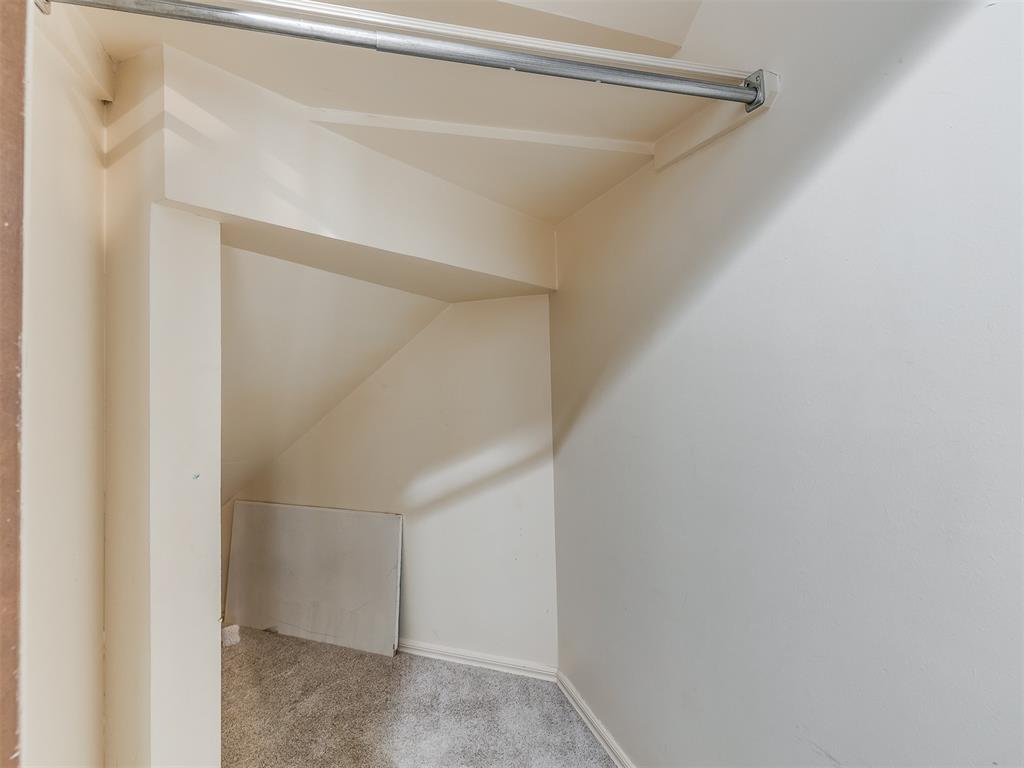 1404 Echohollow Trail