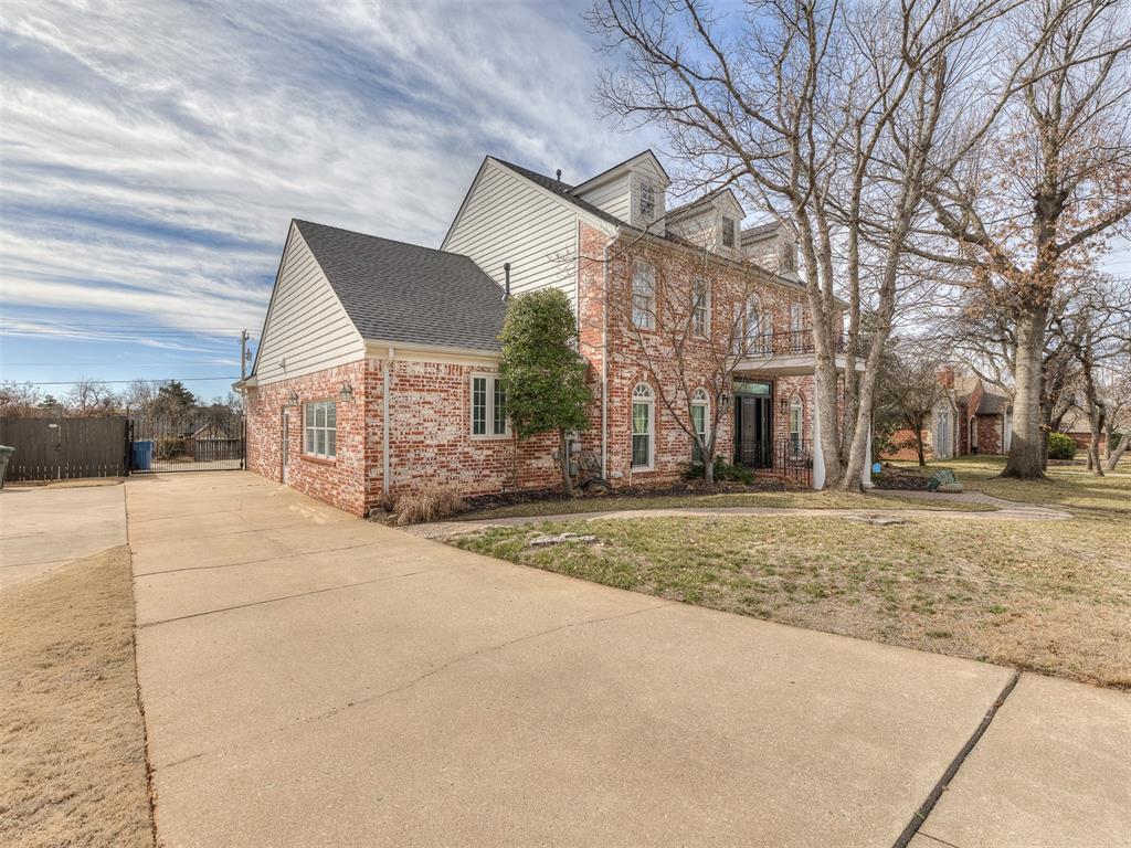 1404 Echohollow Trail