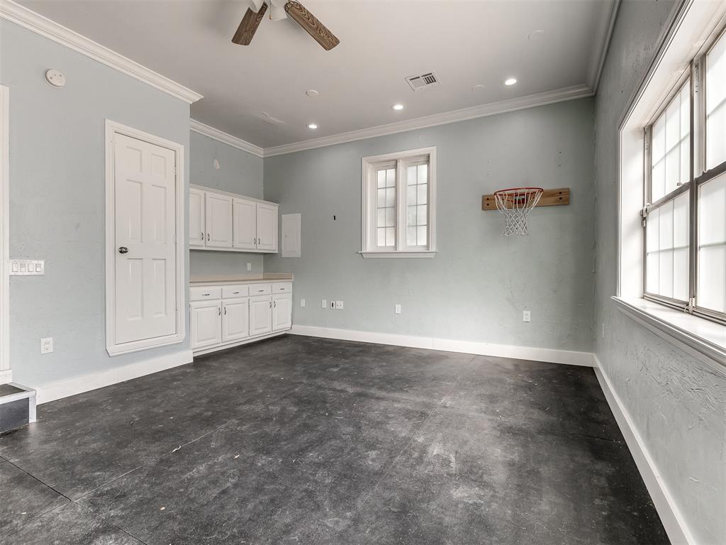 1404 Echohollow Trail