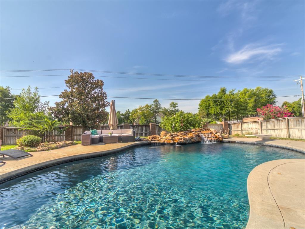 1404 Echohollow Trail