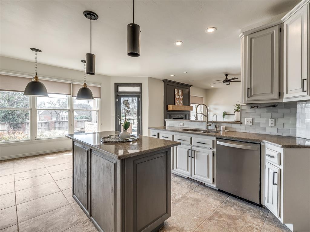 1404 Echohollow Trail