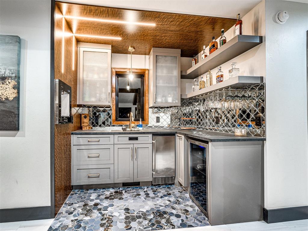 20821 N Pennsylvania Avenue