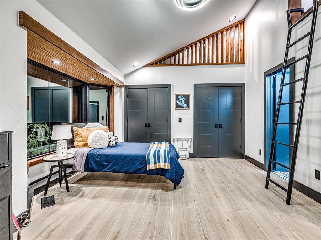 20821 N Pennsylvania Avenue