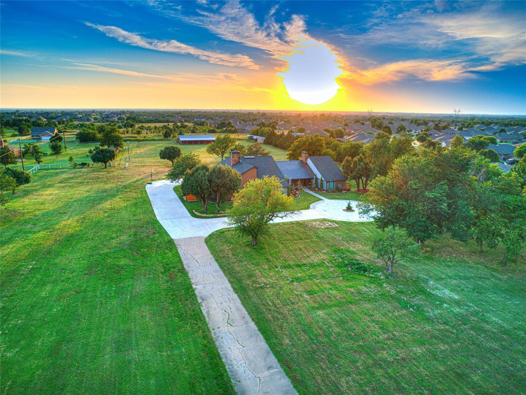 20821 N Pennsylvania Avenue