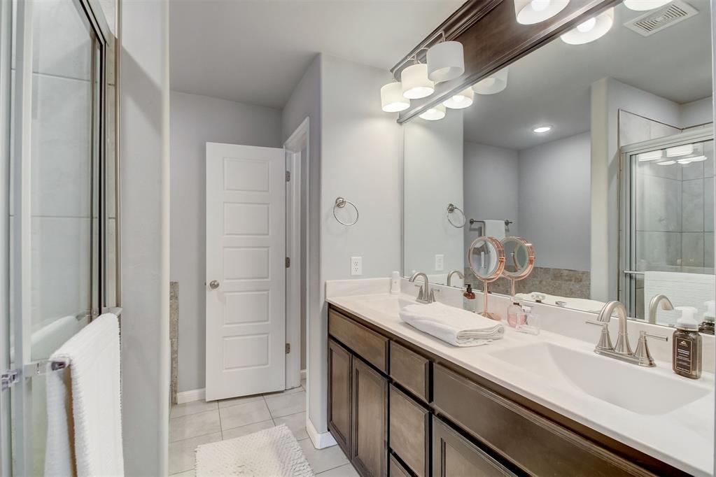 4237 NW 154th Street