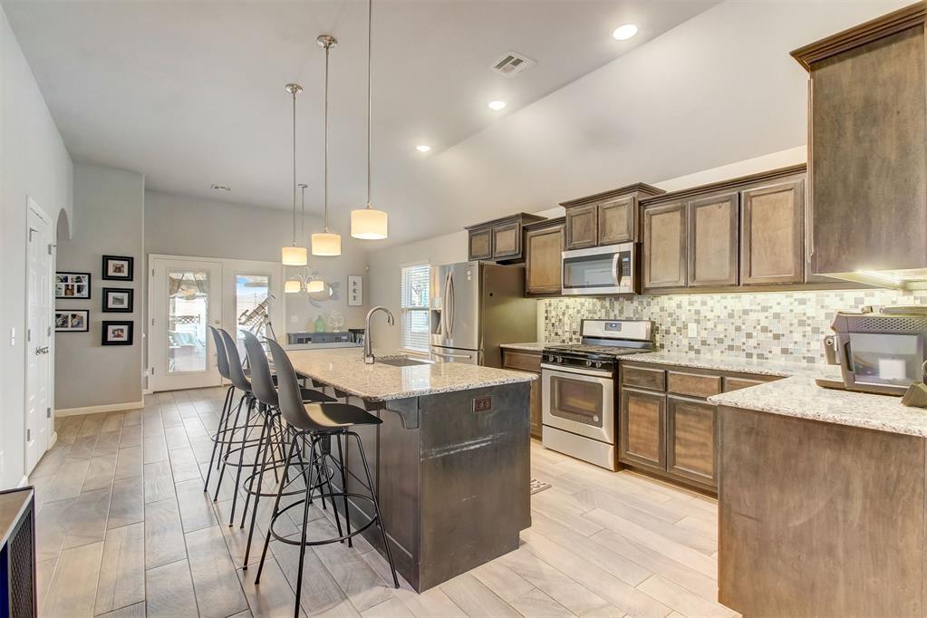 4237 NW 154th Street