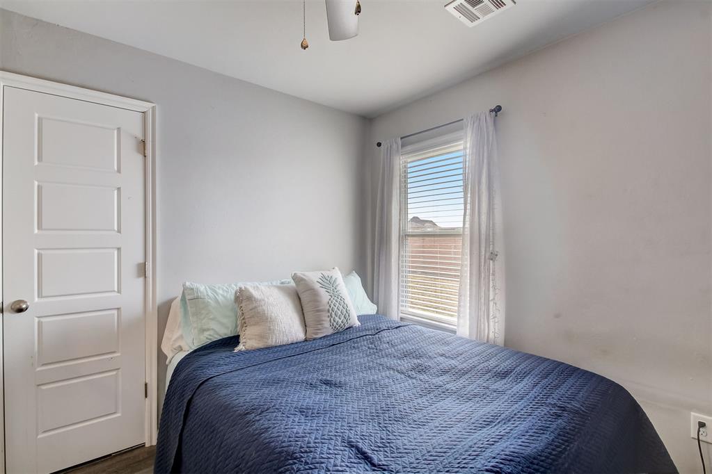 4237 NW 154th Street