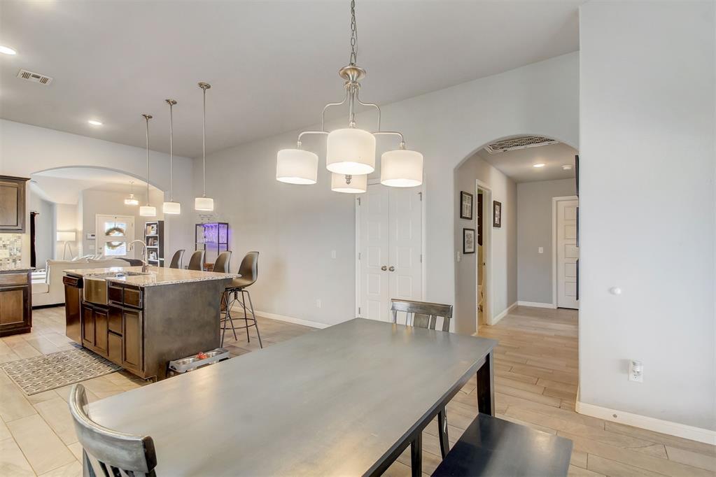 4237 NW 154th Street