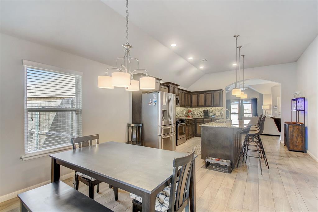 4237 NW 154th Street