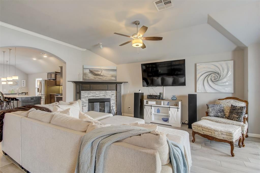 4237 NW 154th Street