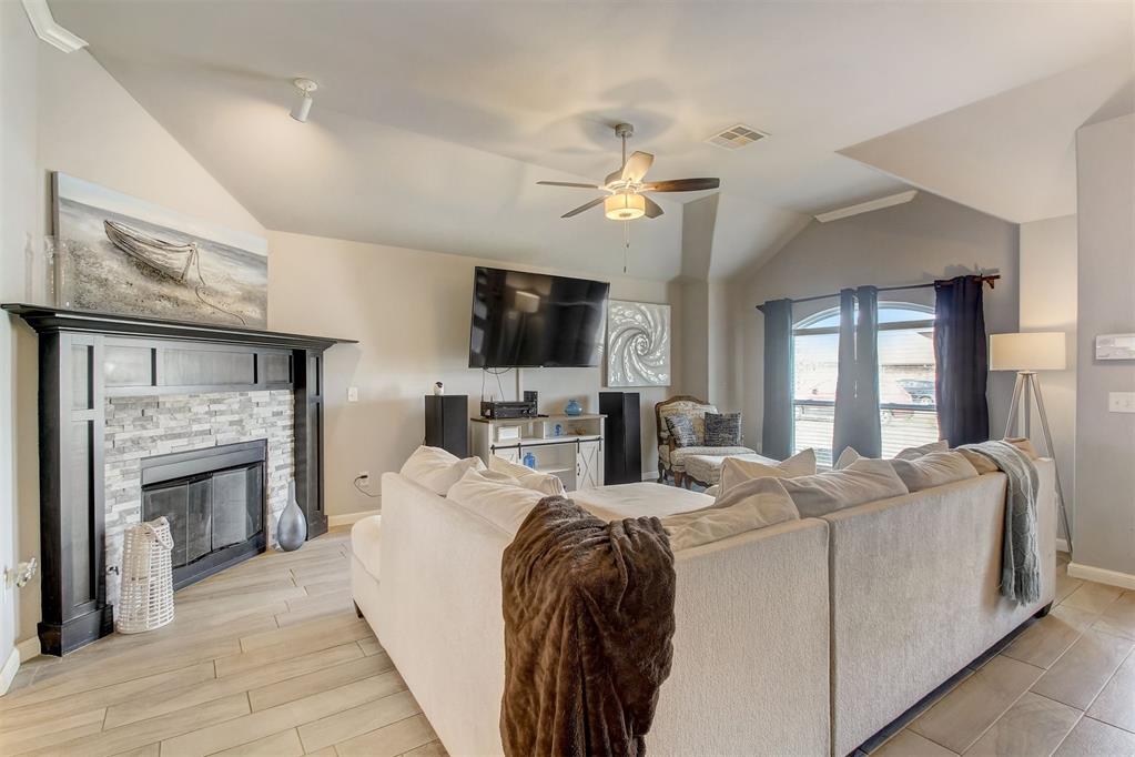 4237 NW 154th Street