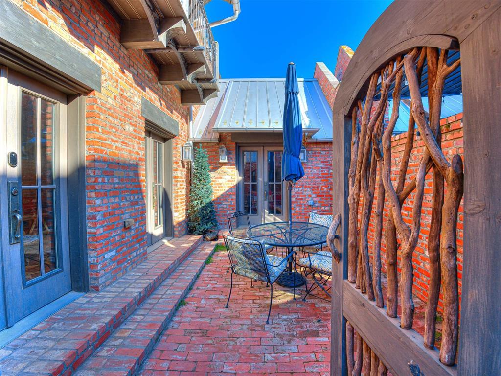 35 Park Street Unit: B