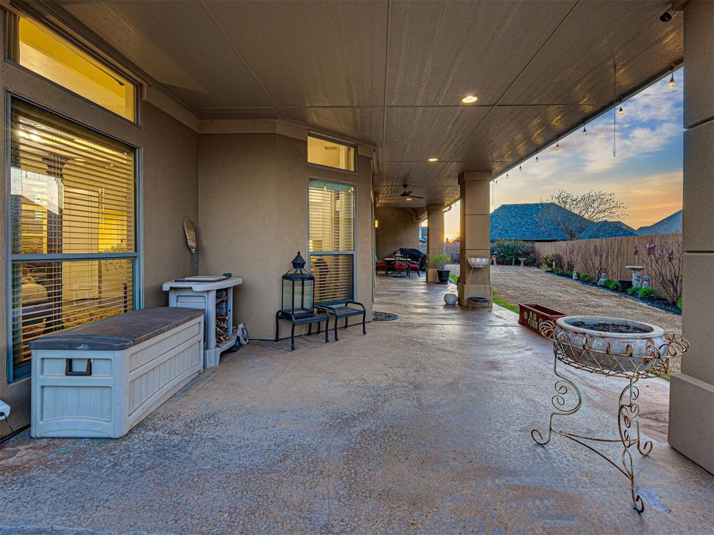 5601 NW 160th Street