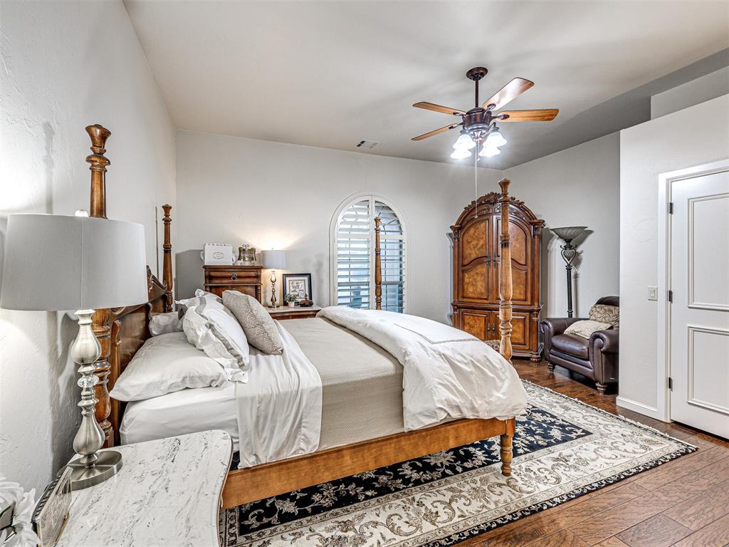 5601 NW 160th Street