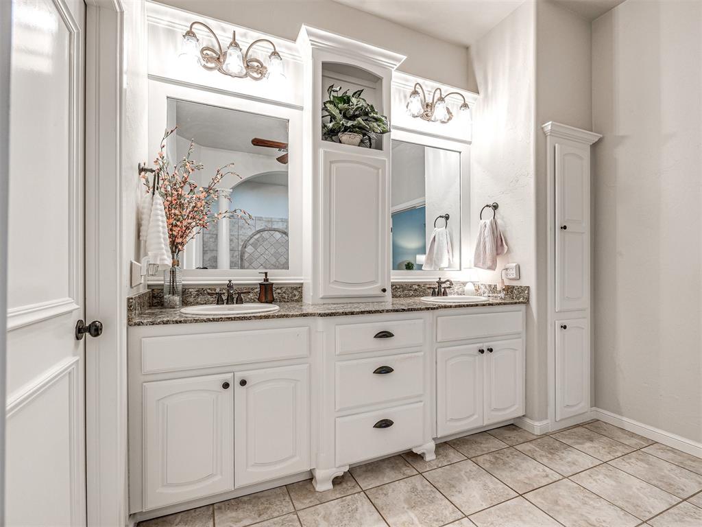 5601 NW 160th Street