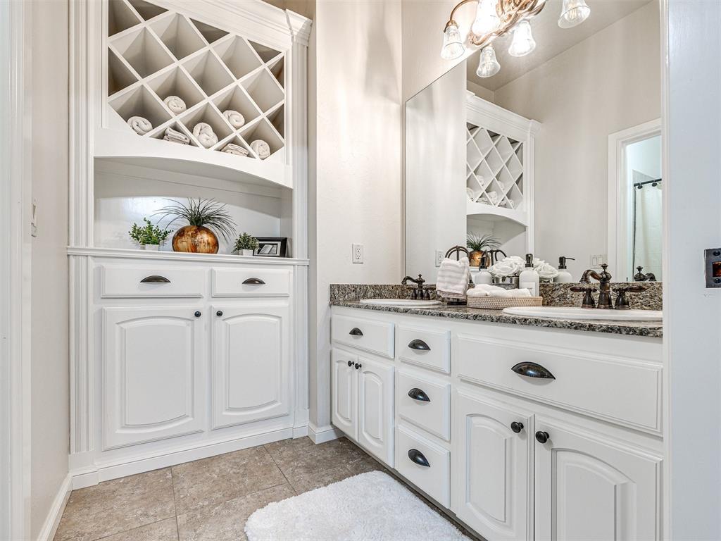 5601 NW 160th Street