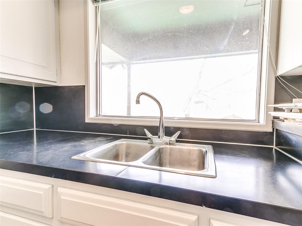 2441 Smoking Oak Road