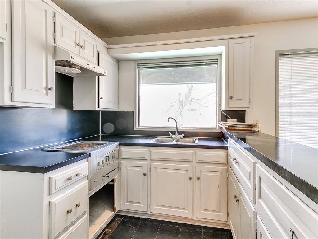 2441 Smoking Oak Road