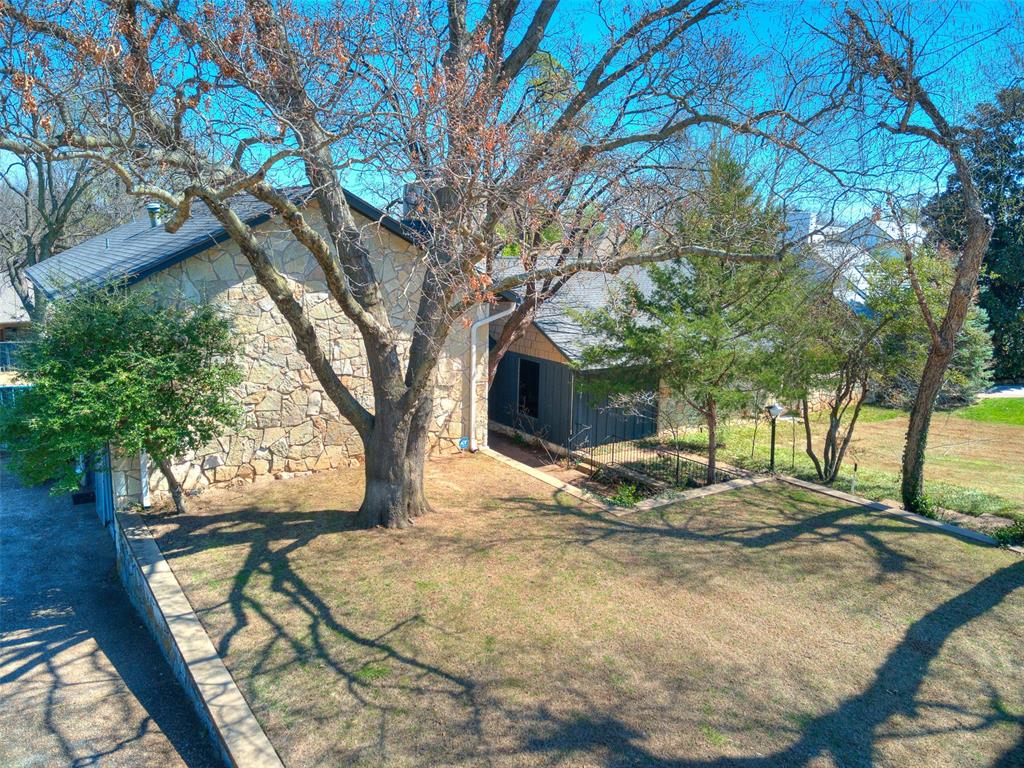 2441 Smoking Oak Road