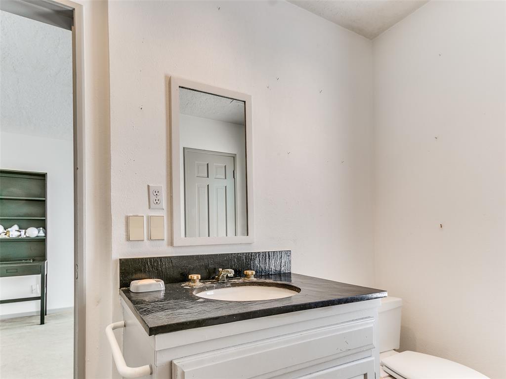 2441 Smoking Oak Road