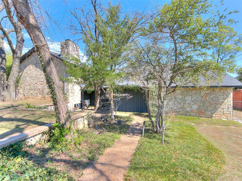 2441 Smoking Oak Road