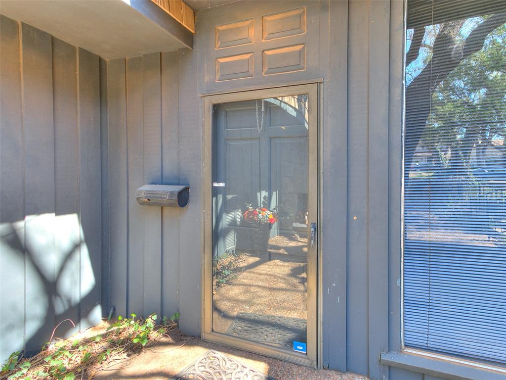 2441 Smoking Oak Road