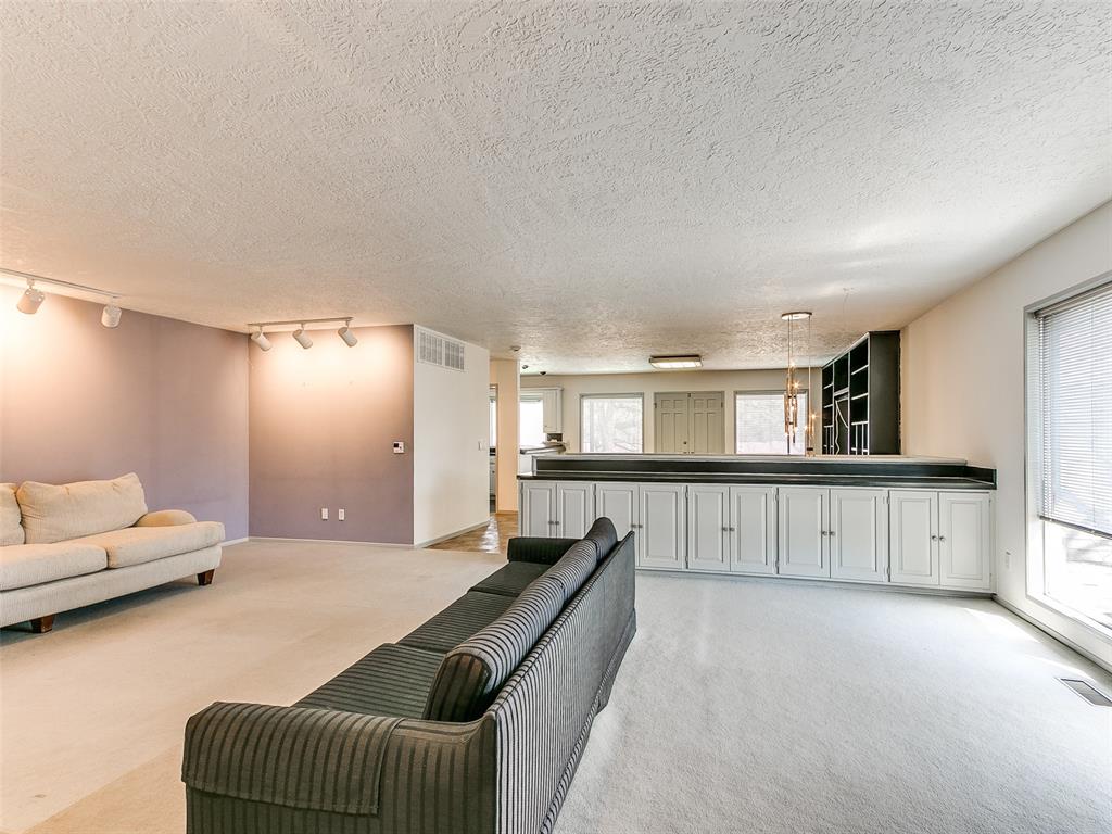 2441 Smoking Oak Road