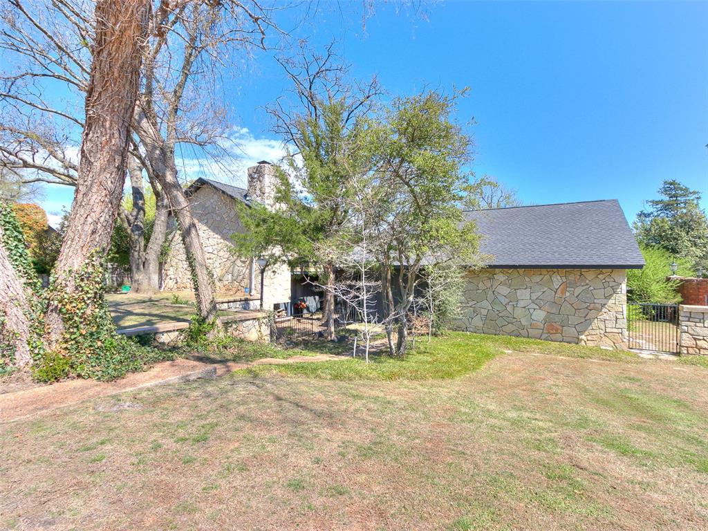 2441 Smoking Oak Road