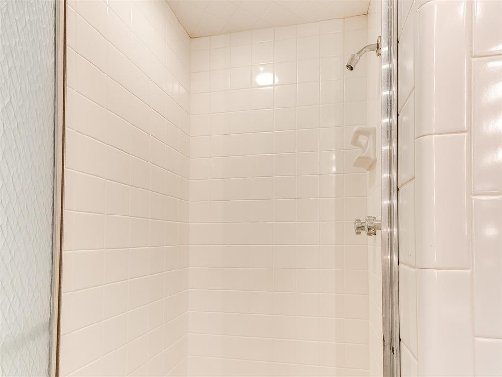 2441 Smoking Oak Road