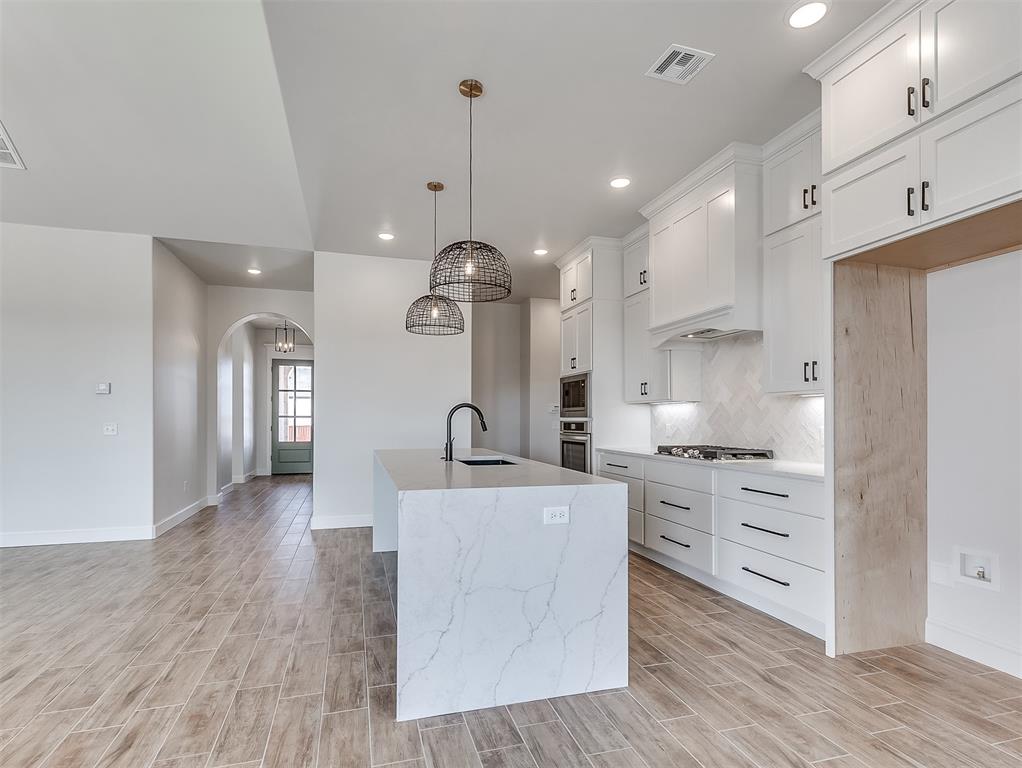 3608 Hill Country Road