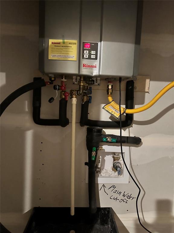 3608 Hill Country Road