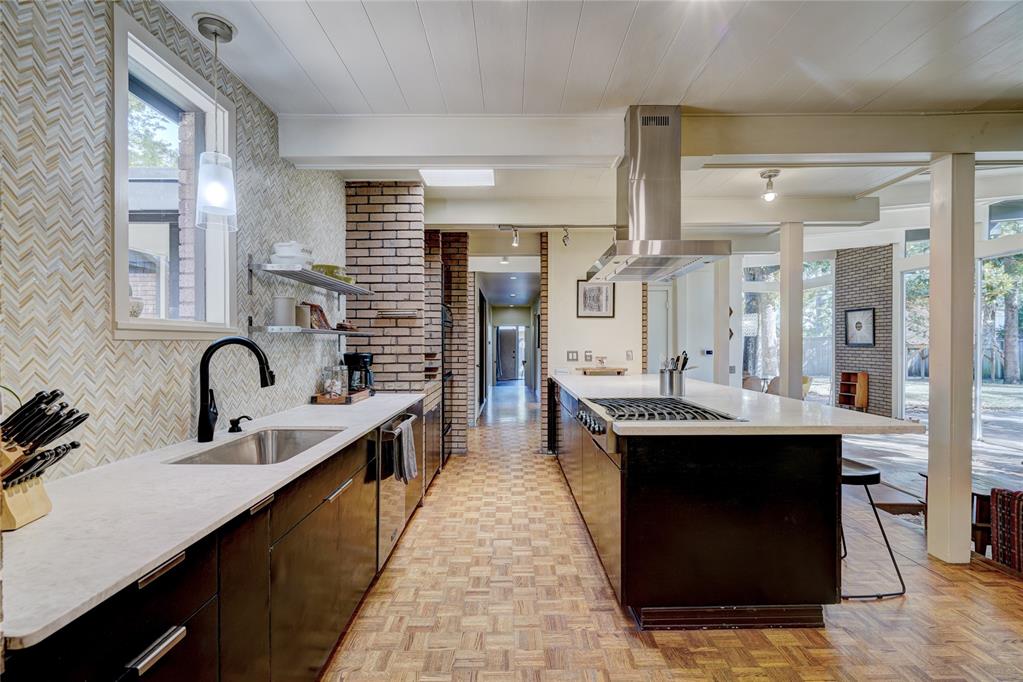 3316 N Preston Drive