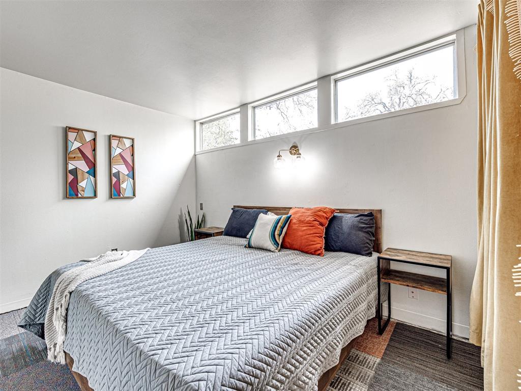 3316 N Preston Drive