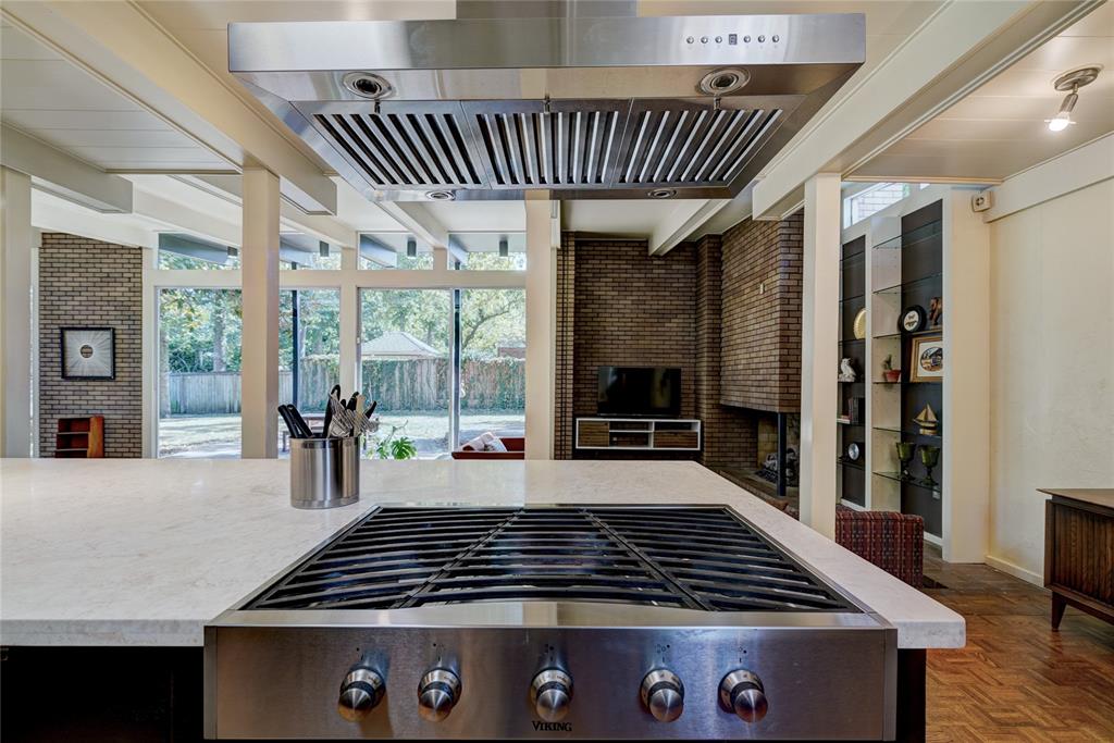 3316 N Preston Drive