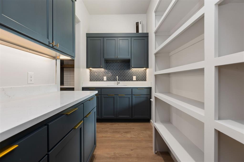 4517 Maple Ridge Court