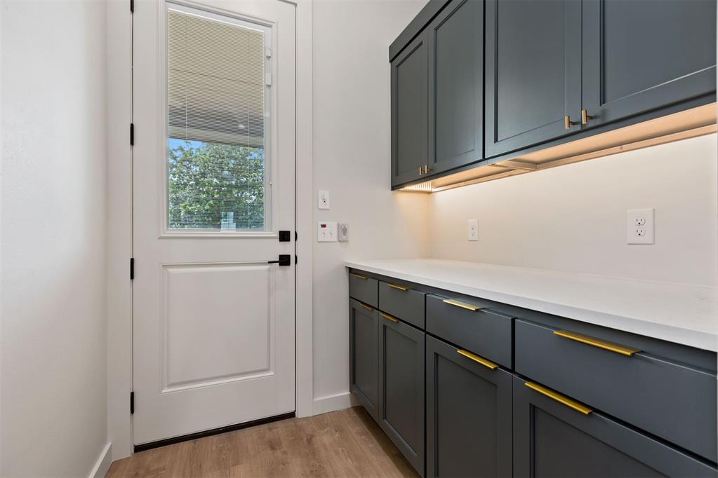 4517 Maple Ridge Court