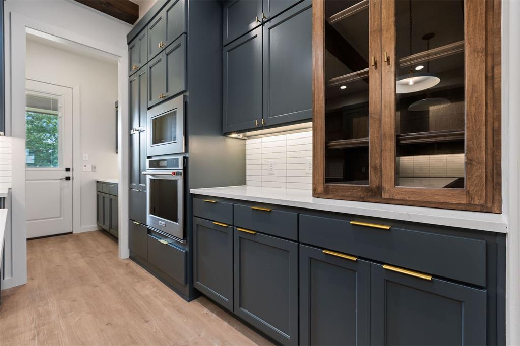 4517 Maple Ridge Court