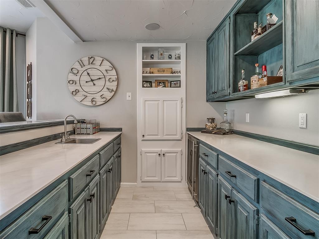 1816 Golf Course Drive