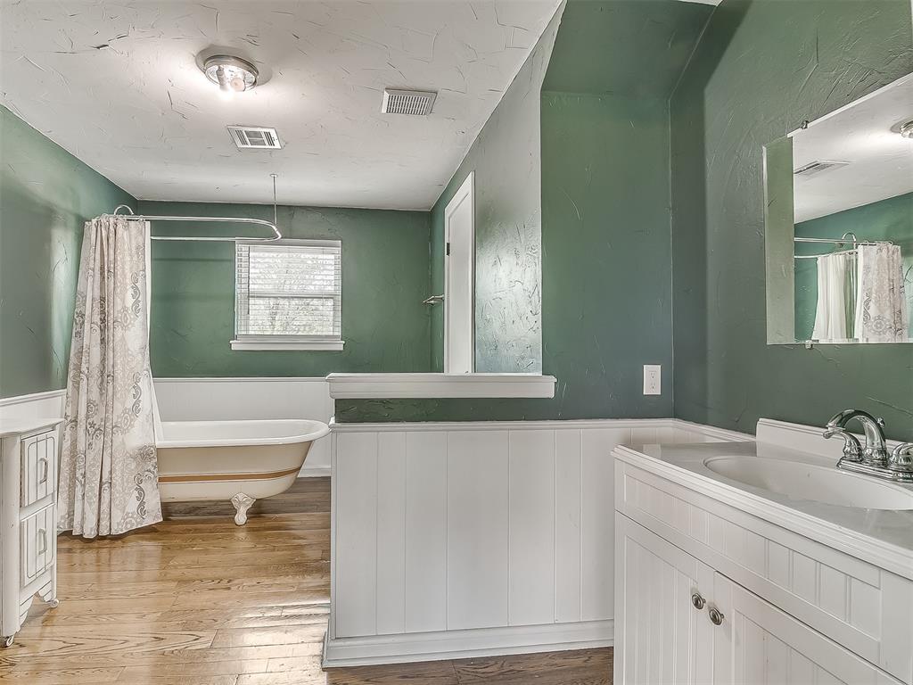 1816 Golf Course Drive