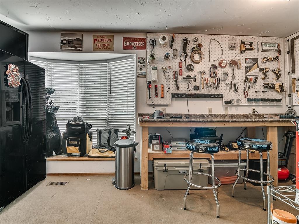 1816 Golf Course Drive