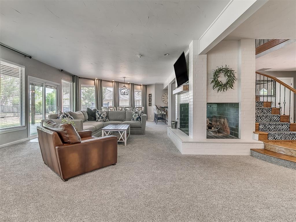 1816 Golf Course Drive