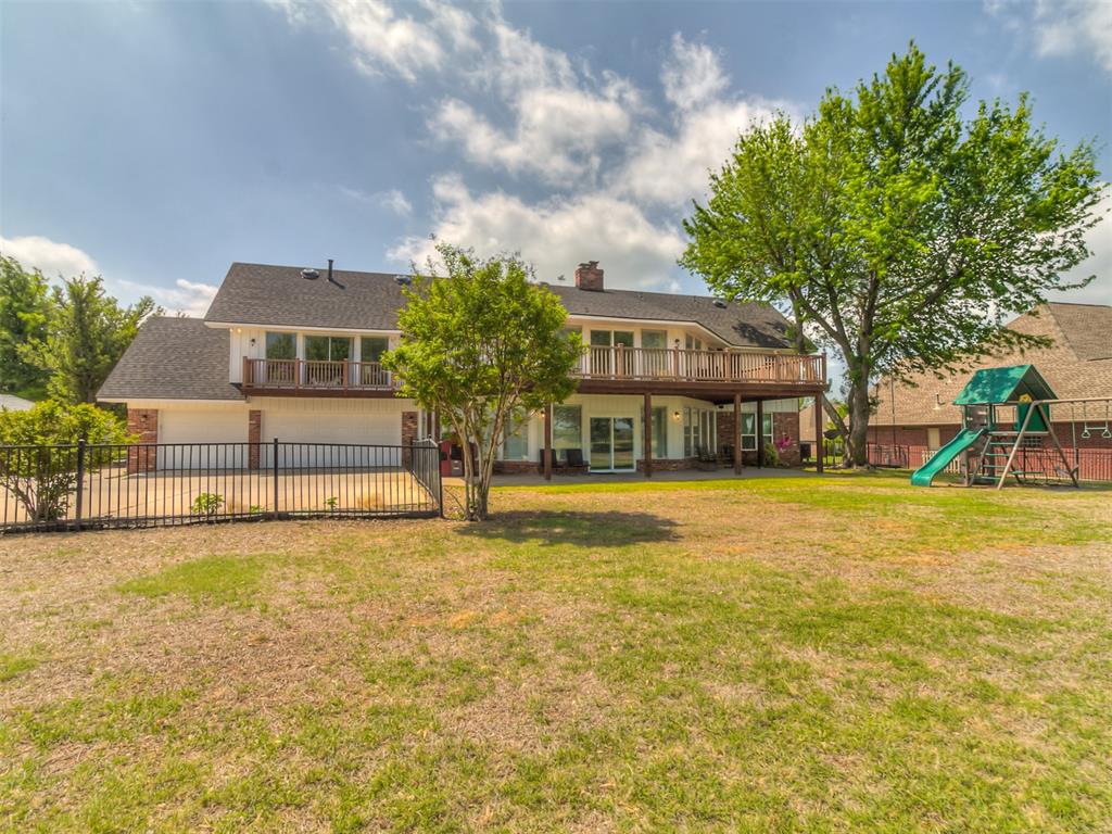 1816 Golf Course Drive